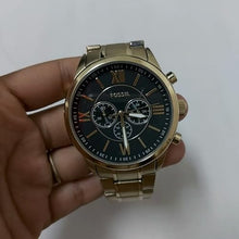 Cargar imagen en el visor de la galería, Reloj para hombre, acero inoxidable, color gold, case grande 48mm.