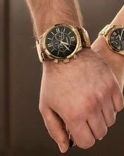 Cargar imagen en el visor de la galería, Reloj para hombre, acero inoxidable, color gold, case grande 48mm.