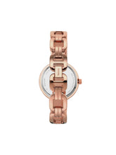 Cargar imagen en el visor de la galería, Reloj para mujer, color rose gold, acero inoxidable, case mediano 32 mm.