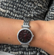 Cargar imagen en el visor de la galería, Reloj para mujer color silver, con dial color negro