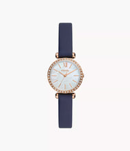 Cargar imagen en el visor de la galería, Reloj para mujer color rose gold, con correa de cuero color azul marino y dial blanco madre perla