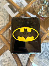 Cargar imagen en el visor de la galería, Billetera para hombre Batman, con licencia oficial