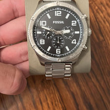 Cargar imagen en el visor de la galería, Reloj para hombre multifunción, esfera negra y pulsera de acero inoxidable plateado. Caja de 50 mm.
