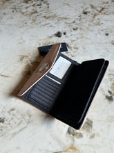 Cargar imagen en el visor de la galería, Billetera para mujer Tommy Hilfiger color rosado