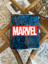 Cargar imagen en el visor de la galería, Billetera para hombre Marvel / Spiderman
