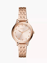 Cargar imagen en el visor de la galería, Reloj para mujer color rose gold, acero inoxidable, de lujo, con cristal facetado. Case mediano 34mm.