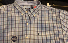 Cargar imagen en el visor de la galería, Camisa mangas largas IZOD tallas M, L y 2XL