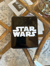 Cargar imagen en el visor de la galería, Billetera para hombre Star Wars, con licencia oficial