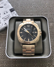 Cargar imagen en el visor de la galería, Reloj para hombre, color gold, acero inoxidable cepillado. Case grande 45mm.