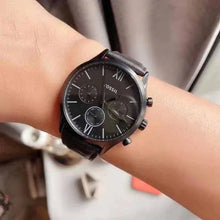 Cargar imagen en el visor de la galería, Reloj para hombre, color negro, acero inoxidable, con manilla de cuero color negro. Case grande 44mm.