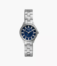 Cargar imagen en el visor de la galería, Reloj para mujer, color silver, acero inoxidable, esfera azul texturizada, case mediano 30 mm.