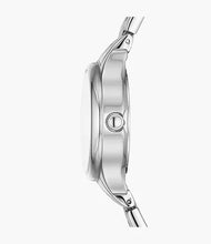 Cargar imagen en el visor de la galería, Reloj para mujer, color silver, acero inoxidable, esfera azul texturizada, case mediano 30 mm.