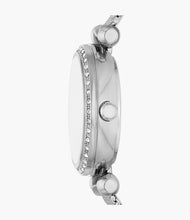 Cargar imagen en el visor de la galería, Reloj para mujer color silver, con elegante pulsera de malla tejida en acero inoxidable y dial blanco madre perla