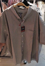 Cargar imagen en el visor de la galería, Camisa mangas cortas Van Heusen talla 4XL
