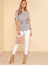 Cargar imagen en el visor de la galería, Blusa gris tallas XS y S (Shein Premium)