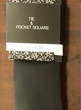 Cargar imagen en el visor de la galería, Set corbata y pañuelo Little black tie, Isaac Mizrahi y Nautica