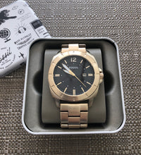 Cargar imagen en el visor de la galería, Reloj para hombre, color gold, acero inoxidable cepillado. Case grande 45mm.