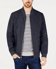 Cargar imagen en el visor de la galería, Chaqueta estilo aviador Calvin Klein talla 2XL