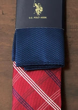 Cargar imagen en el visor de la galería, Set corbata y pañuelo Isaac Mizrahi, Nautica, Dockers y U.S. Polo
