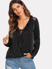 Cargar imagen en el visor de la galería, Blusa negra talla S