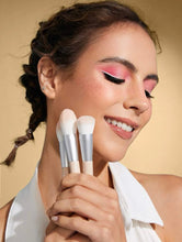 Cargar imagen en el visor de la galería, Juego de brochas para el rostro, con estuche