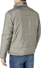 Cargar imagen en el visor de la galería, Chaqueta camo print, con capucha, Kenneth Cole tallas XL y 2XL