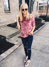 Cargar imagen en el visor de la galería, Blusa rosa velvet XS