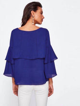 Cargar imagen en el visor de la galería, Blusa mangas campana talla S (Shein Premium)