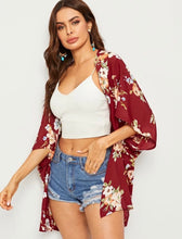 Cargar imagen en el visor de la galería, Kimono estampado color bordó tallas M y XL (Shein Premium)