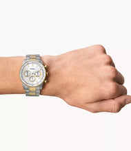 Cargar imagen en el visor de la galería, Reloj para hombre, color silver con detalles color gold, acero inoxidable, Case grande 45mm.
