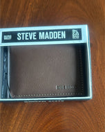 Billetera de cuero para hombre, color marrón, marca Steve Madden