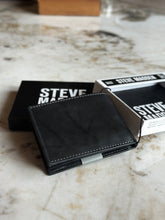 Cargar imagen en el visor de la galería, Billetera de cuero para hombre, color negro, marca Steve Maden
