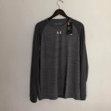 Cargar imagen en el visor de la galería, Polera mangas largas Under Armour talla XL
