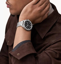 Cargar imagen en el visor de la galería, Reloj para hombre multifunción, esfera negra y pulsera de acero inoxidable plateado. Caja de 50 mm.
