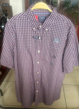 Cargar imagen en el visor de la galería, Camisa mangas cortas CHAPS tallas L y XL
