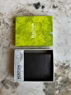 Billetera de cuero para hombre, color marrón oscuro, marca Kenneth Cole