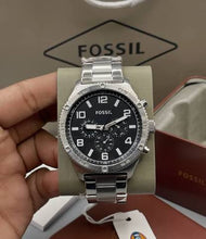 Cargar imagen en el visor de la galería, Reloj para hombre multifunción, esfera negra y pulsera de acero inoxidable plateado. Caja de 50 mm.
