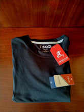 Cargar imagen en el visor de la galería, Polera deportiva IZOD microfibra color negro talla L
