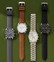 Cargar imagen en el visor de la galería, Reloj para hombre, color silver con detalles color gold, acero inoxidable, Case grande 45mm.
