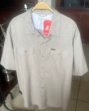 Cargar imagen en el visor de la galería, Camisa mangas cortas Orvis talla XL
