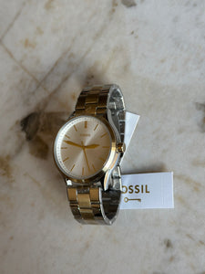 Reloj para hombre de tres agujas, de acero inoxidable bicolor. Case 44mm.