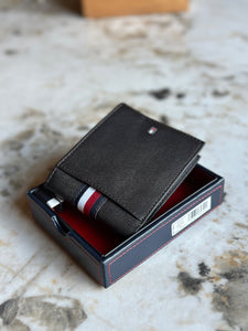 Billetera de cuero para hombre, color marrón oscuro, marca  Tommy Hilfiger