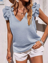 Cargar imagen en el visor de la galería, Blusa Luana cuello en V con volado en las mangas tallas S y XL  (Shein Premium)

