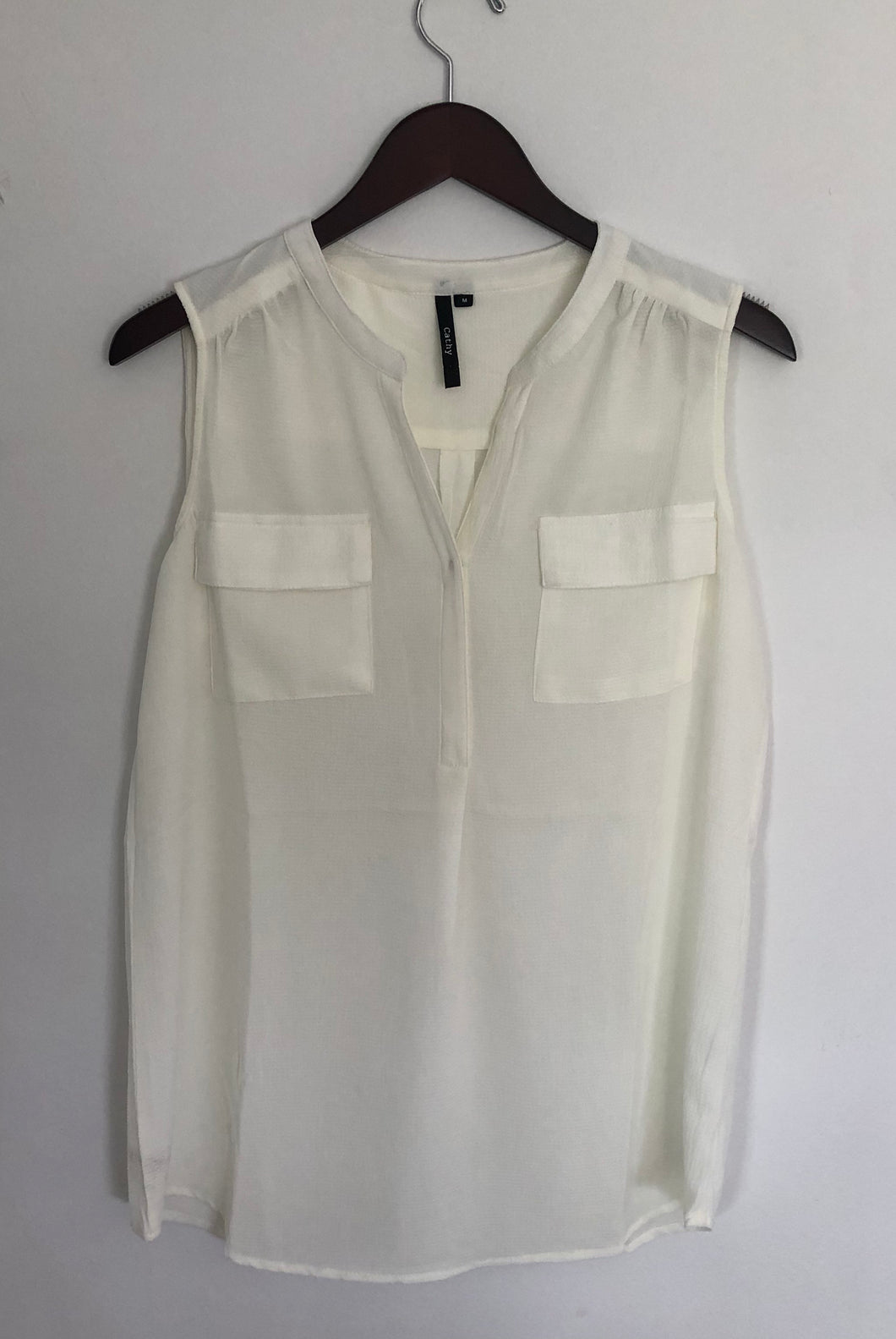 Blusa sin mangas talla M (Americana)