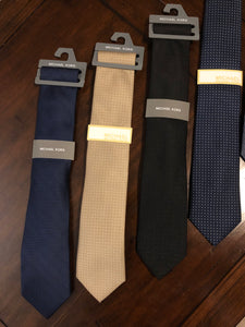 Corbatas Michael Kors